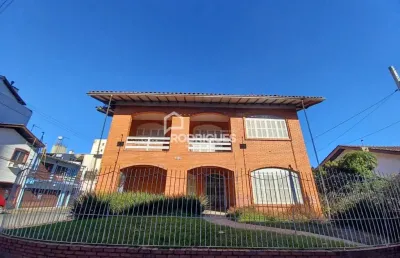 Casa com 2 quartos para alugar na rua joão neves da fontoura, 186, centro, são leopoldo por r$ 3.000