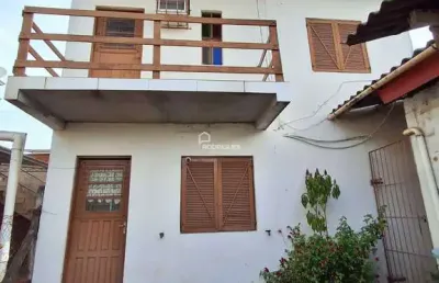 Casa com 3 quartos para alugar na dona albertina, 39, santos dumont, são leopoldo por r$ 2.200