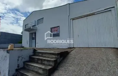 Prédio para alugar na oscar mendes, 352, campestre, são leopoldo por r$ 1.900