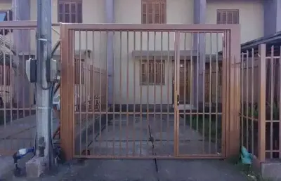 Casa com 2 quartos à venda na amazonas, 160, centro, portão por r$ 255.000