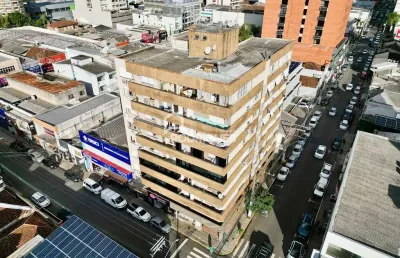 Apartamento com 2 quartos para alugar na rua primeiro de março, 618, centro, são leopoldo por r$ 2.200
