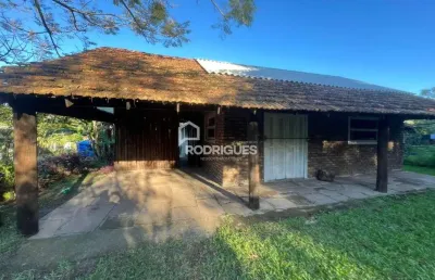 Casa com 2 quartos para alugar na petersen, 36, são jorge, portão por r$ 1.415