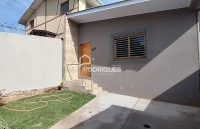 Casa com 3 quartos para alugar na avenida padre santini, 355, jardim américa, são leopoldo por r$ 2.000