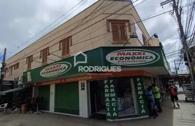 Kitnet / stúdio para alugar na rua saldanha da gama, 986, centro, são leopoldo por r$ 1.000