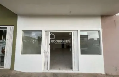 Ponto comercial para alugar na curitiba, 29, centro, portão por r$ 2.445