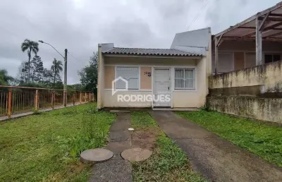Casa com 2 quartos para alugar na monte belo do sul, 30, campestre, são leopoldo por r$ 1.300