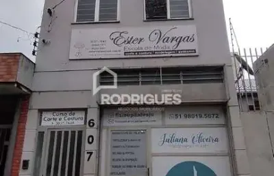 Sala comercial para alugar na rua saldanha da gama, 607, centro, são leopoldo por r$ 1.950