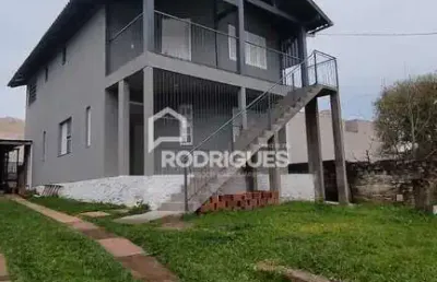 Casa com 1 quarto para alugar na rua alberto bins, 471, são joão batista, são leopoldo por r$ 1.400