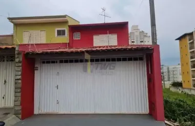 Casa com 3 quartos para alugar no Jardim Gibertoni, São Carlos 