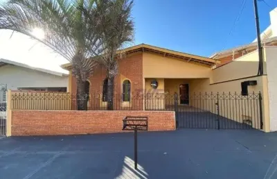 Casa com 3 quartos para alugar na vila monteiro (gleba i), são carlos , 129 m2 por r$ 2.334