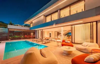 Casa à venda em condomínio com 4 suítes no solaia sendo 568,94m².