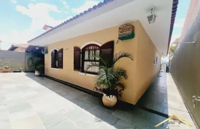 Casa térrea na city bussocaba sendo 3 quartos - 5 vagas - churrasqueira.