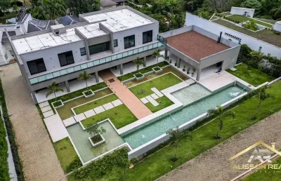 Deslumbrante casa no tamboré!  área 3.527m², com 4 suítes.