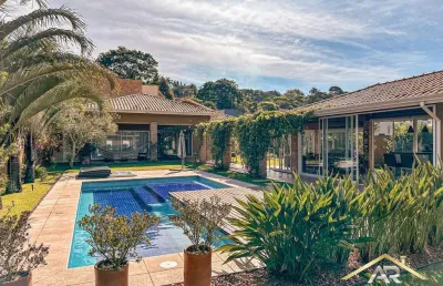 Excelente casa com 4 sts, hóspedes, gourmet, piscina aquecida, 1.360,00 m².