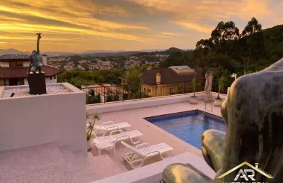 Lindo imóvel res. alpha 8, com 6 suítes, 850m² - alphaville - sp.