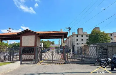 Apartamento térreo com 02 dormitórios e vaga para 1 carro