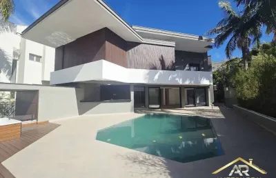 Belíssima casa, 4 sts, 7 wc, 6 vagas, área gourmet - 683m² - alpha zero/sp.