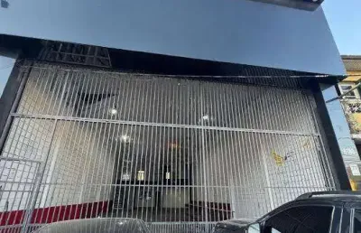 Galpão bem localizado de 680m², 15 vagas, 3 pavimentos - quitaúna - osasco.