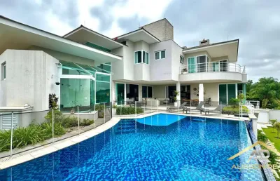 Maravilhosa mansão, 1.430m², 4 quartos, 4 suítes, 8 vagas no tamboré zero.
