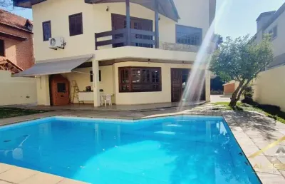 Casa para aluguel com 430m², 4 suítes, 6 vagas no residencial ii.