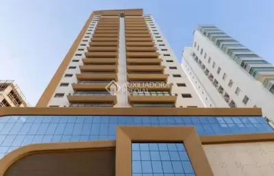 Apartamento com 4 quartos para alugar na rua 1201, 400, centro, balneário camboriú, 138 m2 por r$ 9.000