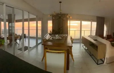 Apartamento com 3 quartos para alugar na rua delfim mário pádua peixoto, 1128, praia brava, itajaí, 168 m2 por r$ 21.000