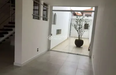 Casa com 10 quartos para alugar na avenida indianópolis, 1812, indianópolis, são paulo, 225 m2 por r$ 21.500
