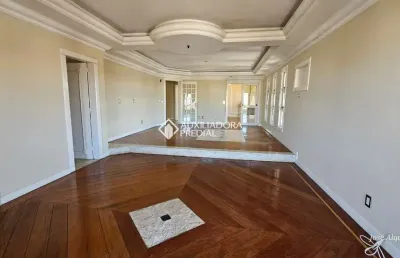 Apartamento com 3 quartos para alugar na rua caetés, 1301, centro, canoas, 285 m2 por r$ 6.450