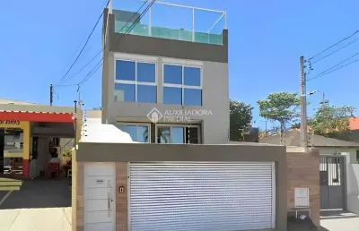 Casa com 3 quartos para alugar na rua joão meirelles, 636, abraão, florianópolis, 232 m2 por r$ 15.000