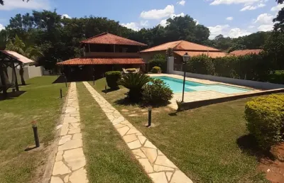 Casa em condomínio fechado, mg010, km55, sentido serra do cipo