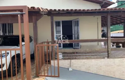 Casa com 4 quartos para alugar na Rua Dançador, Novo Horizonte, Serra
