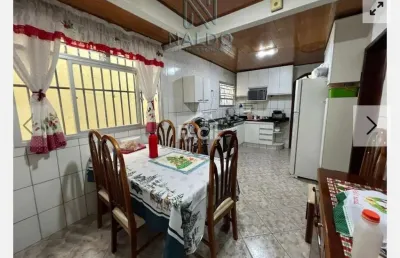 Casa com 4 quartos à venda na Rua D Um, Conjunto Carapina I, Serra