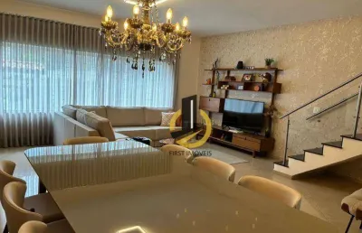 Sobrado à venda - 286m² - 3 suítes - 5 banheiros - móveis planejados - 2 vagas - em santo andré