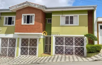 Casa com 4 quartos à venda na Vila Hortência, Sorocaba 