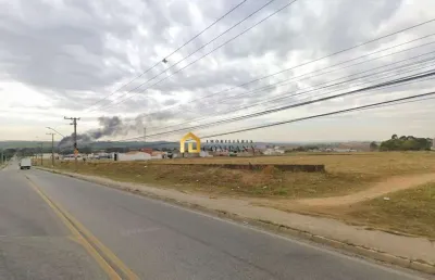 Área residencial/comercial, localizada na av. itavuvu