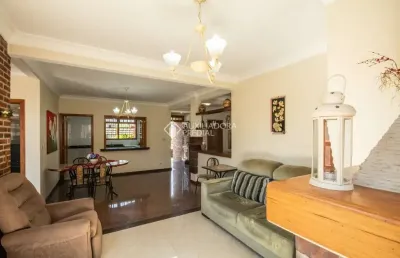Casa comercial para alugar na rua tobias barreto, 449, nossa senhora das graças, canoas, 286 m2 por r$ 15.000