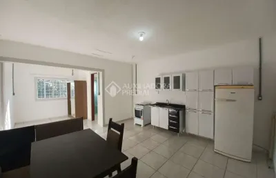Apartamento com 1 quarto para alugar na rua liberdade, 1738, marechal rondon, canoas, 26 m2 por r$ 1.500