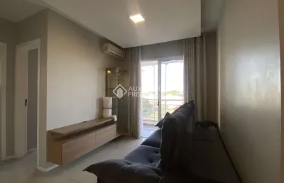 Apartamento com 2 quartos para alugar na rua pedro josé zanetti, 406, igara, canoas, 55 m2 por r$ 2.600