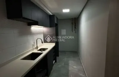 Apartamento com 2 quartos para alugar na rua são luiz, 622, centro, canoas, 43 m2 por r$ 1.600