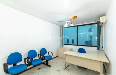 Sala comercial para alugar na rua quinze de janeiro, 184, centro, canoas, 42 m2 por r$ 1.450