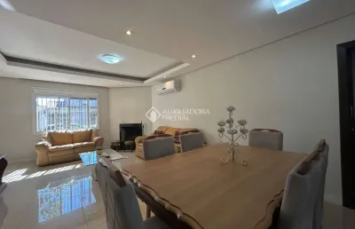 Casa com 4 quartos para alugar na rua das araucárias, 928, harmonia, canoas, 249 m2 por r$ 3.950
