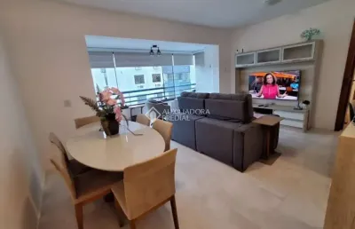 Apartamento com 3 quartos para alugar na avenida diário de notícias, 1555, cristal, porto alegre, 86 m2 por r$ 5.500