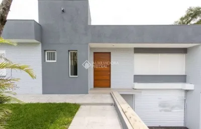 Casa com 3 quartos para alugar na rua corrêa lima, 1625, santa tereza, porto alegre, 260 m2 por r$ 6.500