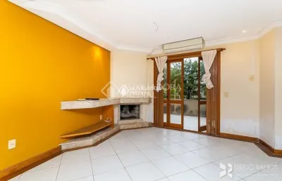 Casa em condomínio fechado com 3 quartos para alugar na rua padre joão batista reus, 438, vila conceição, porto alegre, 318 m2 por r$ 8.500