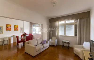 Apartamento com 3 quartos para alugar na rua garibaldi, 963, independência, porto alegre, 140 m2 por r$ 2.800