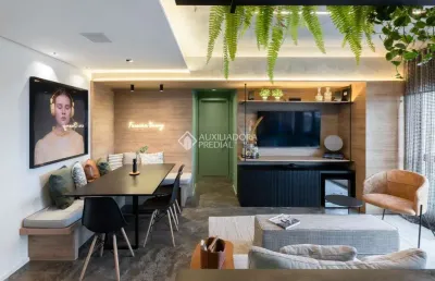 Apartamento com 2 quartos para alugar na rua coronel claudino, 25, cristal, porto alegre, 67 m2 por r$ 5.300