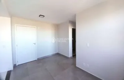 Apartamento com 2 quartos para alugar na avenida otto niemeyer, 1610, tristeza, porto alegre, 43 m2 por r$ 1.800
