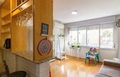 Apartamento com 1 quarto para alugar na rua da república, 193, cidade baixa, porto alegre, 33 m2 por r$ 1.900