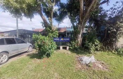 Residencia em alvenaria proximo de colegio e comercio no balneário shangri-lá