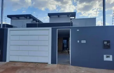 Casa para venda em campo grande, rita vieira, 3 dormitórios, 3 suítes, 4 banheiros, 2 vagas